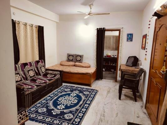 PM Associates Baroda Commerce House