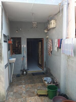 Street no 2, Gandhigram, Rajkot, Gujarat - LockMyKey
