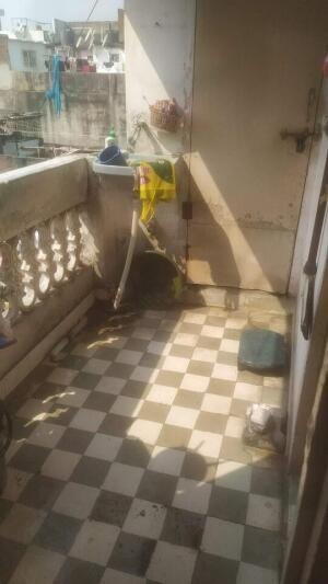 Santosh Apartment, Katargam, Surat, Gujarat - LockMyKey
