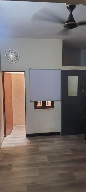 Shyampark-4 , Bhakti Nagar, Rajkot, Gujarat - LockMyKey
