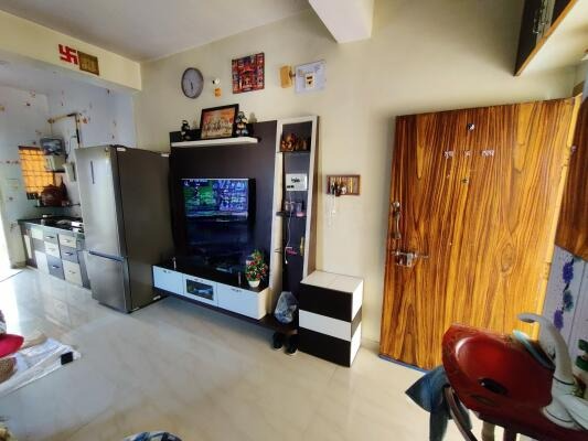 Dwarkadhish Apartment, Mavdi, Rajkot, Gujarat - LockMyKey