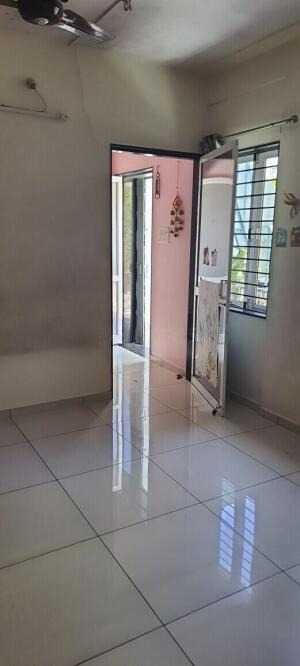 7b gitanagar, near jalaram chowk opp dharati appartment, Rajkot, Gujarat - LockMyKey