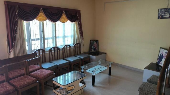Indira Circle, Rajkot, Gujarat - LockMyKey