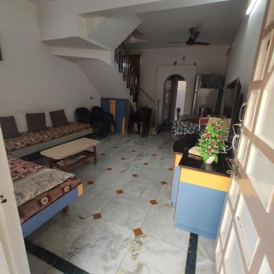 ami park, Raiya Road, Rajkot, Gujarat - LockMyKey