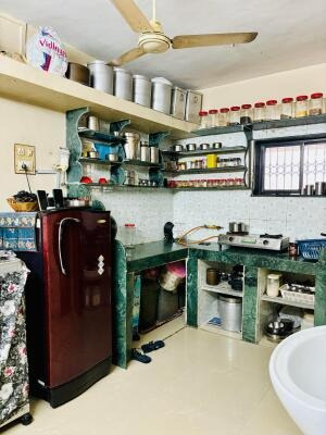 Ratanpark Apartment, Adajan Patiya, Surat, Gujarat - LockMyKey