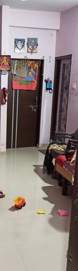 Gautam Residency,, Sainik Society, Rajkot, Gujarat - LockMyKey