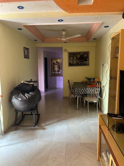 Dharitri Apartment yagnik road, Yagnik Road, Rajkot, Gujarat - LockMyKey