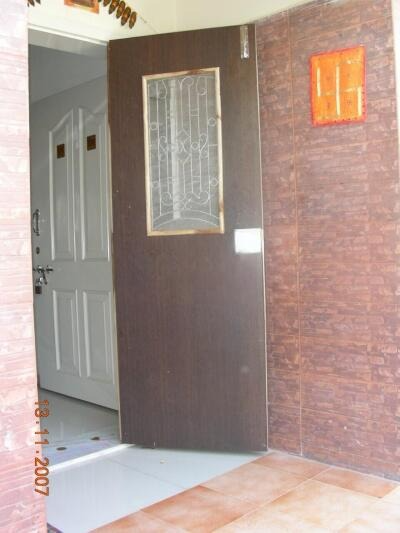 Indira Circle, Rajkot, Gujarat - LockMyKey