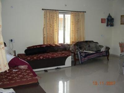 Indira Circle, Rajkot, Gujarat - LockMyKey