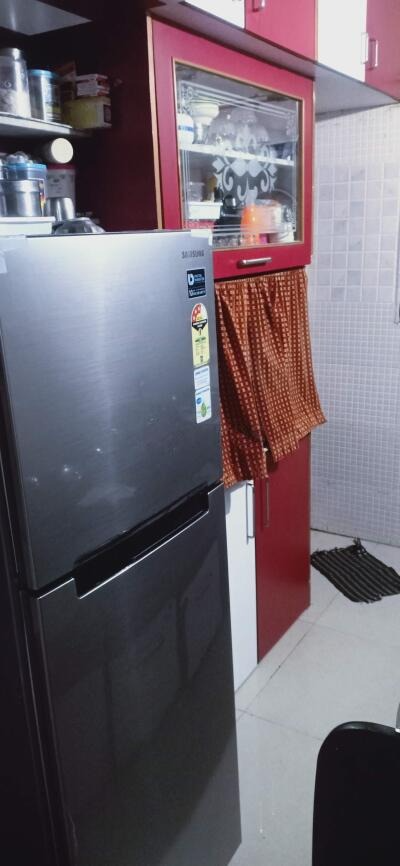 Avkar apartment, Vaishali Nagar, Rajkot, Gujarat - LockMyKey