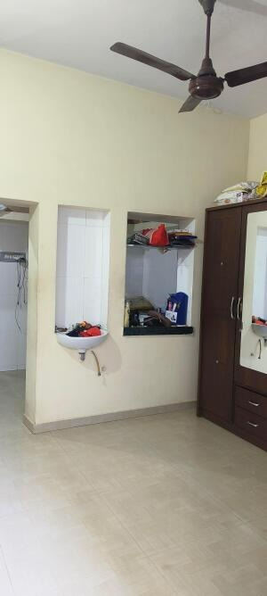 Bhakti Nagar, Rajkot, Gujarat - LockMyKey
