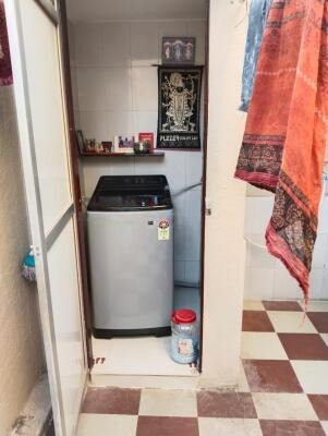 raiya telephone exchange, 150 feet ring road, Rajkot, Gujarat - LockMyKey