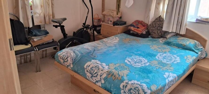 Maharaja Apartment , Opp. Chaudhary High School, Near Race Course,, Rajkot, Gujarat - LockMyKey