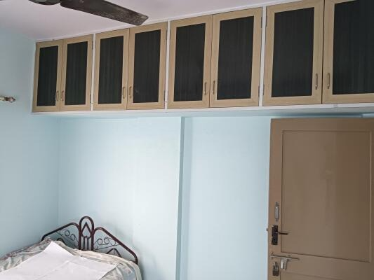 Madhav Apartment, Naval Nagar, Rajkot, Gujarat - LockMyKey