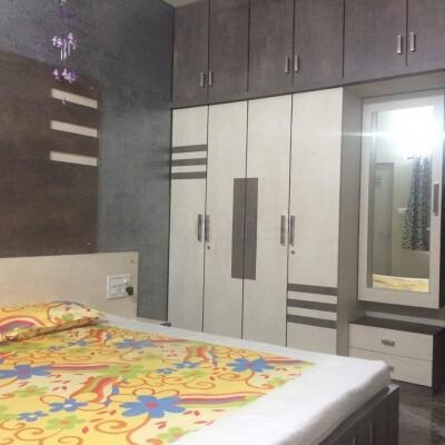 Shreeji Complex, Railnagar, Rajkot, Gujarat - LockMyKey