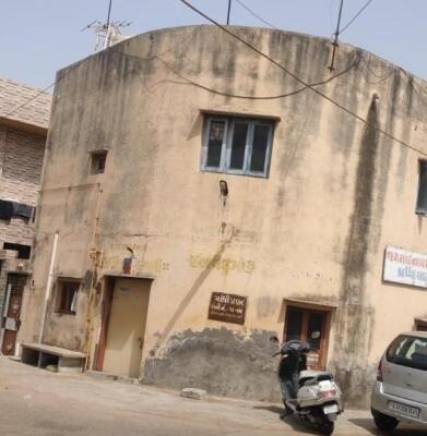 Gandhigram No 5A 150 Feet Ring Road Rajkot , Duplex, Rajkot, Gujarat - LockMyKey