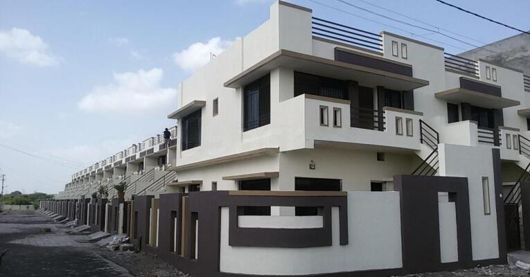 27/ Vinayak Villa, Ratanpar, Rajkot, Gujarat - LockMyKey