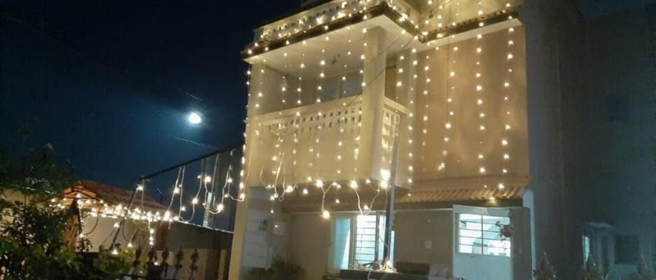 Aalap Avenue, Rajkot, Gujarat - LockMyKey