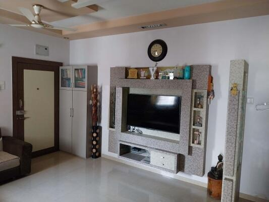 Diamond residency, Sadhu Vaswani Road, Rajkot, Gujarat - LockMyKey
