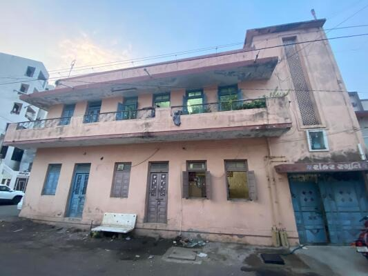 Junction Plot, Shankar Smruti, Rajkot, Gujarat - LockMyKey