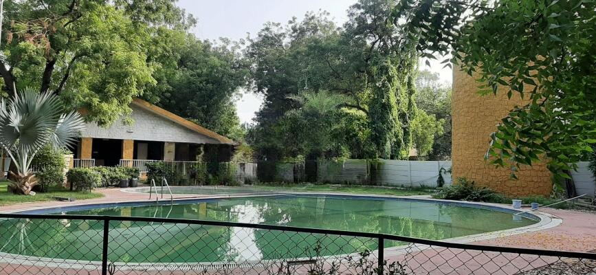 Suramya 1, SG Highway, Ahmedabad West, Ahmedabad - LockMyKey