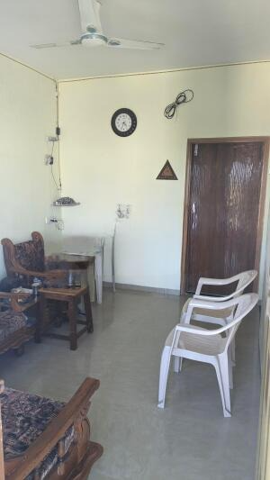 chishtiya apartment , gandevi dargah, Gujarat Others, Gujarat - LockMyKey