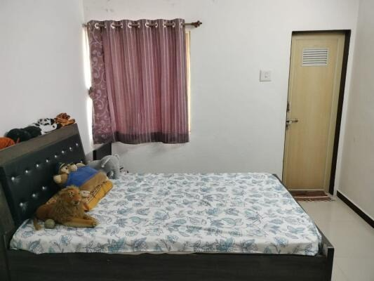 Raiya Road, Rajkot, Gujarat - LockMyKey