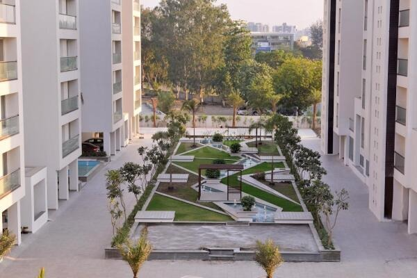 Pradhyuman Royal Heights, Kalavad Road, Rajkot, Gujarat - LockMyKey