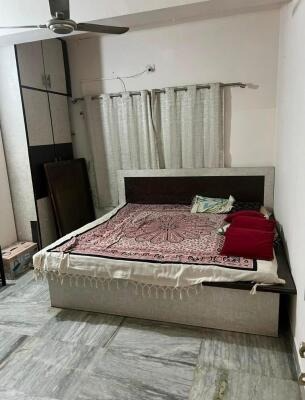 Sheth Manek Apartment, Jagnath Plot, Rajkot, Gujarat - LockMyKey