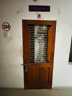 Shree Ganadhish Avenue, Navapura, Vadodara, Gujarat - LockMyKey