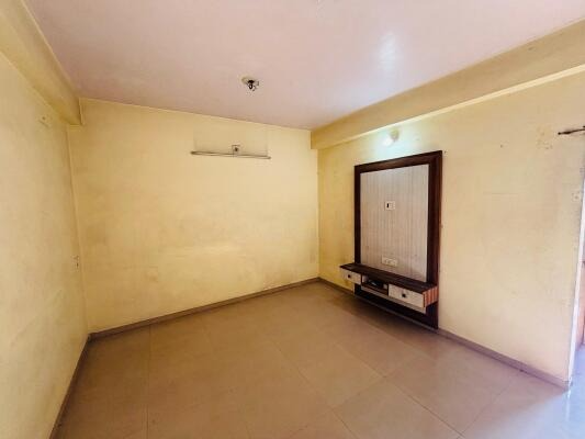 Shree Ganadhish Avenue, Navapura, Vadodara, Gujarat - LockMyKey