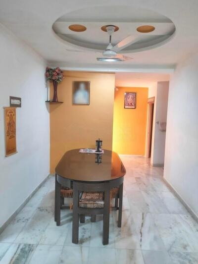 Yagnik Road, Rajkot, Gujarat - LockMyKey