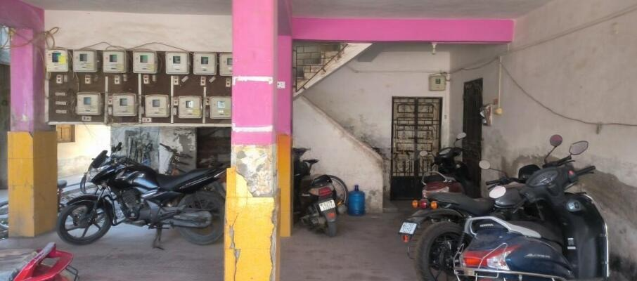 Khushbu appartment, beside amarnath temple valsad., tv relay center, Valsad, Gujarat - LockMyKey