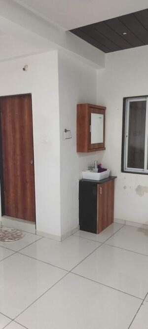 Siddheshwar 1, Mavdi, Rajkot, Gujarat - LockMyKey