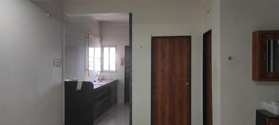 Siddheshwar 1, Mavdi, Rajkot, Gujarat - LockMyKey