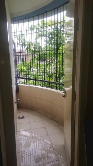 Siddharth Apartment, University Road, Rajkot, Gujarat - LockMyKey