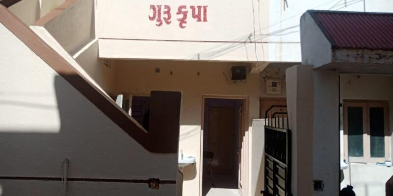 House Name Guru Krupa, Hira Park, Jamnagar, Gujarat - LockMyKey