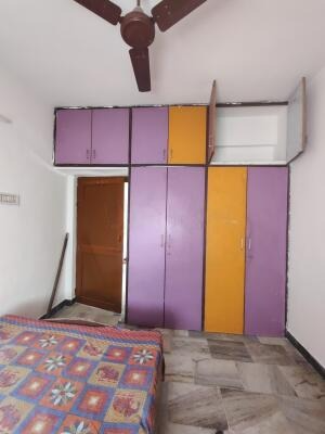 gurukul road, Dhebar Colony, Rajkot, Gujarat - LockMyKey