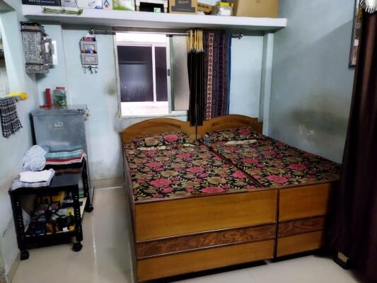 shreenathji Apartment,New Kosad road,dilip nagar, Amroli, Surat, Gujarat - LockMyKey