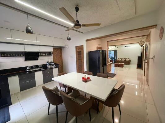 Ravi Krushna Heights, Madhapar, Rajkot, Gujarat - LockMyKey