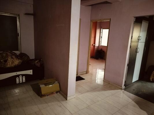 Ashutosh apartment , 80 feet road opp sbi bank, Gujarat Others, Gujarat - LockMyKey