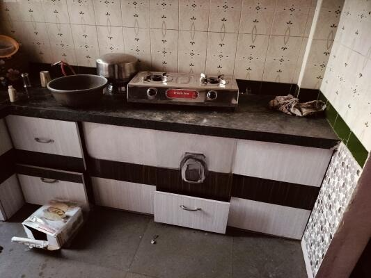Ashutosh apartment , 80 feet road opp sbi bank, Gujarat Others, Gujarat - LockMyKey