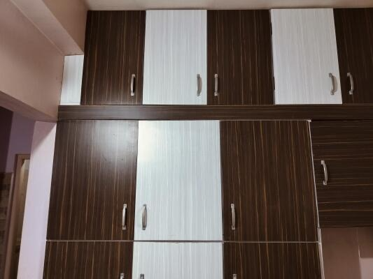 Ashutosh apartment , 80 feet road opp sbi bank, Gujarat Others, Gujarat - LockMyKey