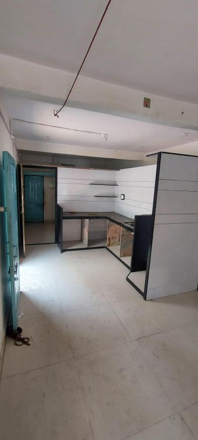 Royalpark Society , Yogi Chowk, Surat, Gujarat - LockMyKey