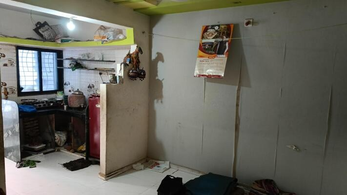 siddhivinayak flat gajanandpark, cozwe link road, Surat, Gujarat - LockMyKey