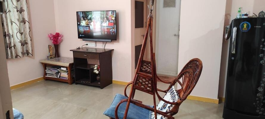 Patel Apartment, Mavdi Chowkdi, Rajkot, Gujarat - LockMyKey