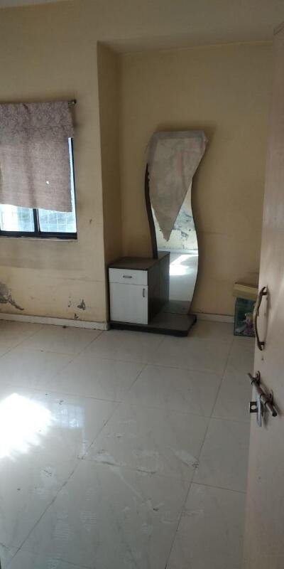 Giriraaj Apartment