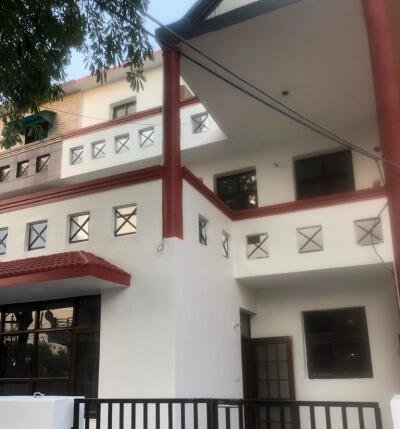 Savitry Enclave