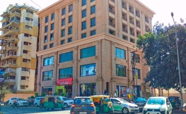Kalavad Road, Rajkot, Gujarat - LockMyKey