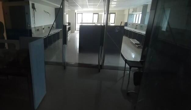 Commercial , Astron Chowk, Rajkot, Gujarat - LockMyKey